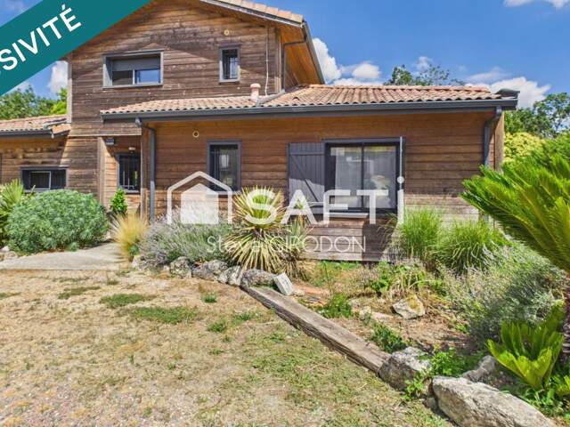 Maison récente 4 chambres sur 3 466 m² au calme — photo du bien