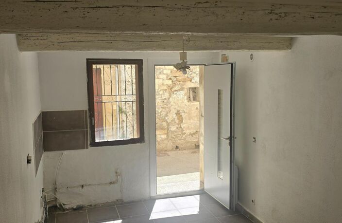 Maison de village à fort potentiel au cœur d'Aramon — photo 3