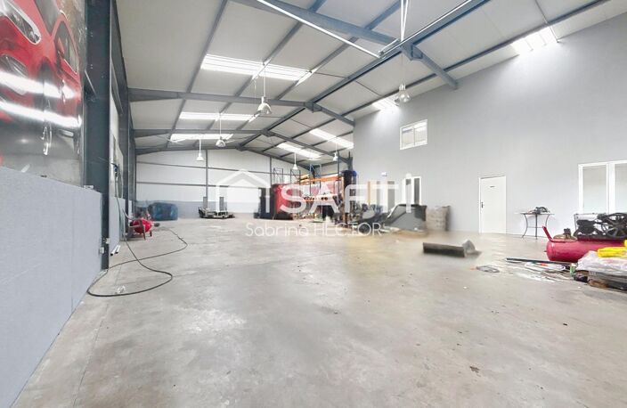 Local d'activités de 465 m²  Créhange — photo 2