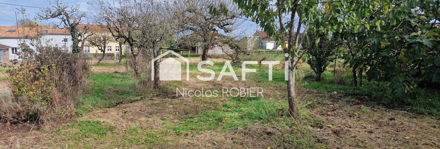 Terrain  1272 m² à vendre à Clavé (79420)