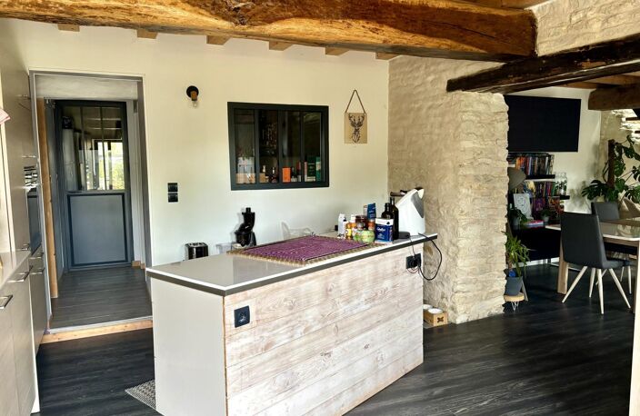BEL ENSEMBLE IMMOBILIER COMPOSE DE 2 MAISONS EN PIERRE / TERRAIN CONSTRUCTIBLE  A  AIFFRES ! — photo 4