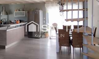 Maison 5 Pièces 132 m² à vendre à Ternant (17400)