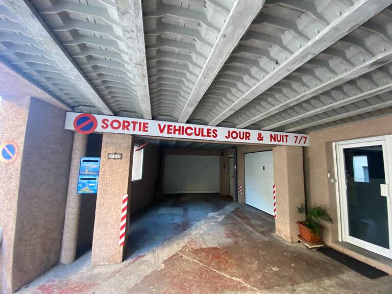 Opportunité Investisseur : Projet 9 Appartements — photo 1