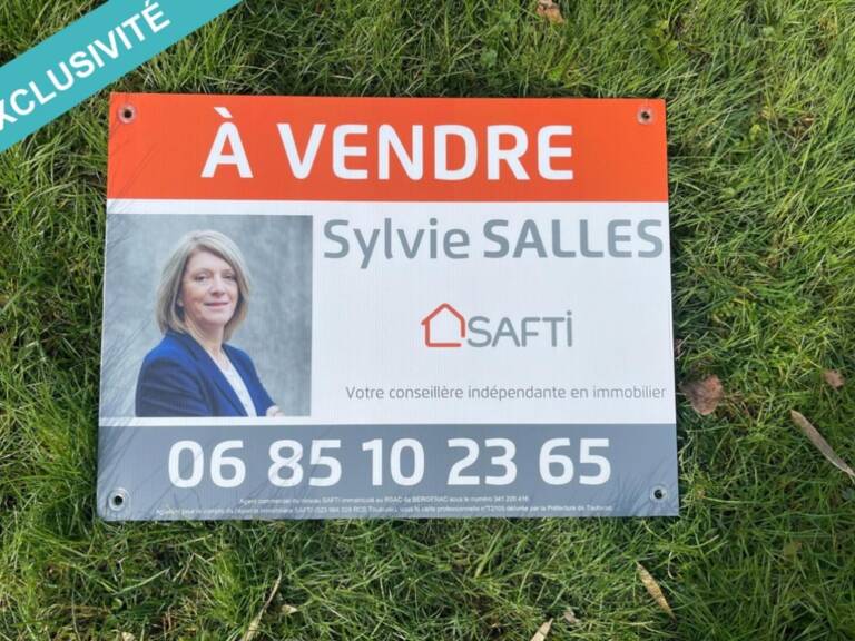 Terrain non constructible avec mare et chênes — photo 1