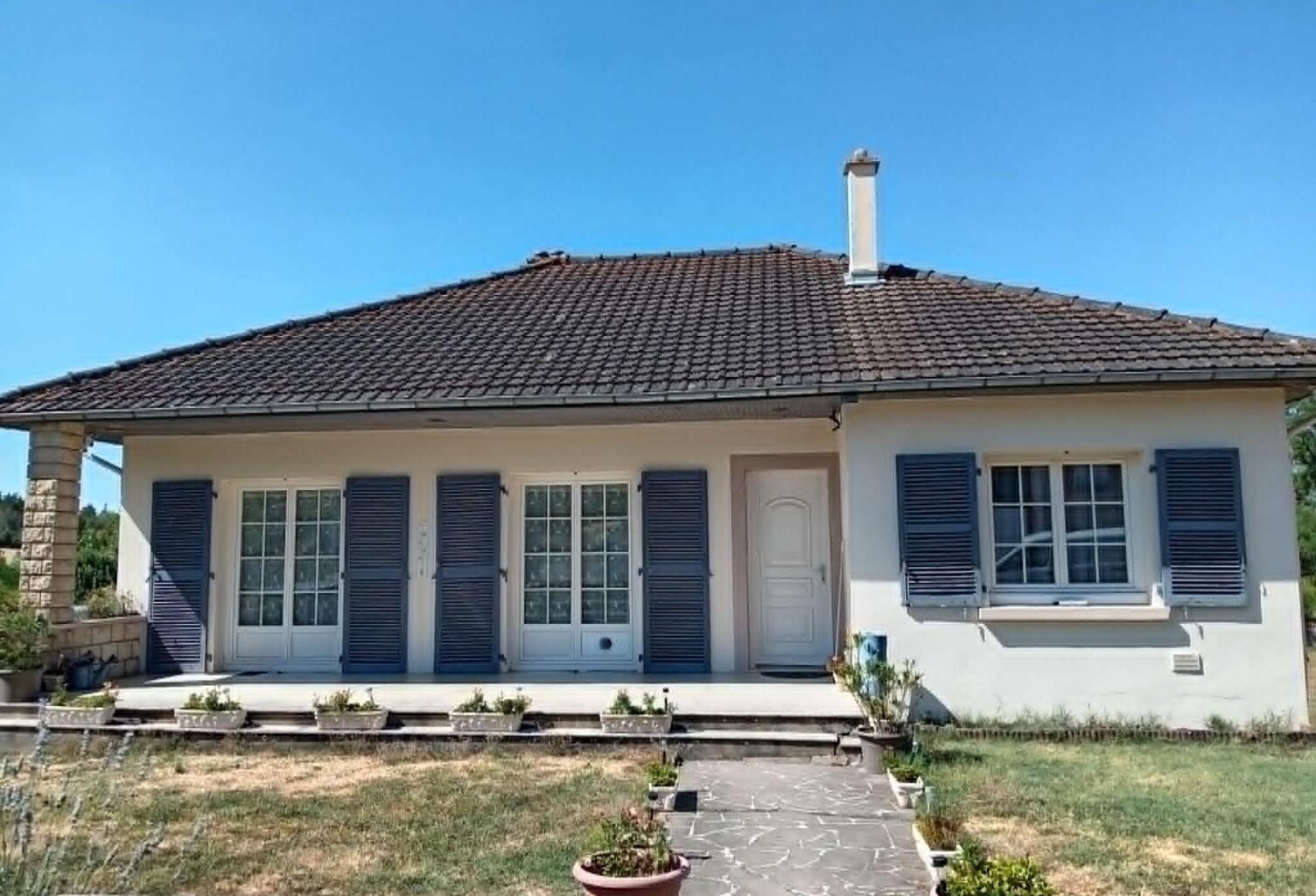 Maison 3 chambres avec belle dépendance et 4200 mé de jardin — photo 1