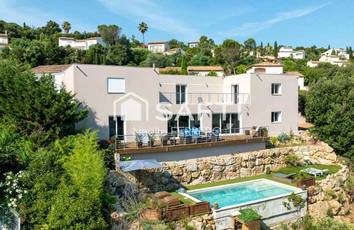 villa contemporaine aux Issambres plage à pied, belles prestations — photo 2