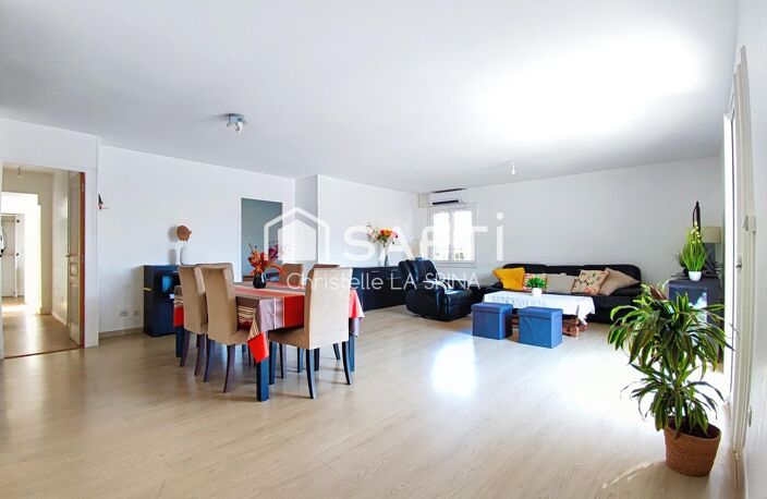 Magnifique maison lumineuse avec piscine et terrasse bois — photo 3