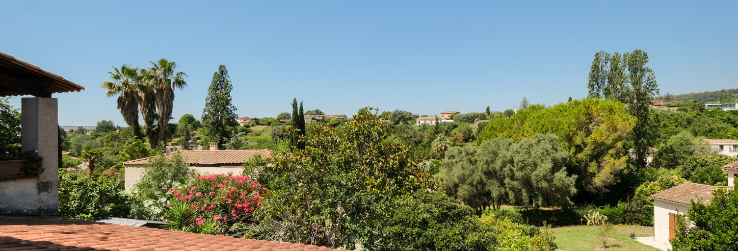 Maison 4 Pièces 142 m² à vendre à Saint-Paul-de-Vence (06570)