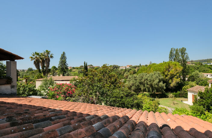 Saint-Paul de Vence Haut de Villa 140 m2, 4 pièces avec Terr — photo 2