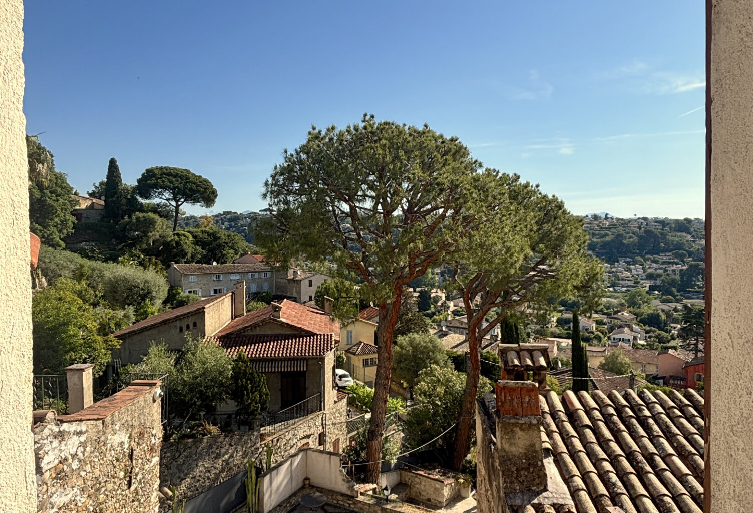Haut de Cagnes maison 120 m2 à rénover — photo 1