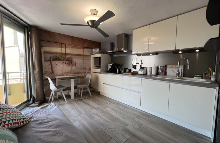 STUDIO PROCHE CENTRE ET PLAGE — photo 2
