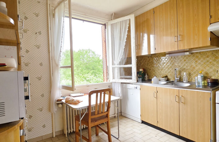 Beauvais   Secteur recherché « Mie au Roy » : Maison à fort — photo 3