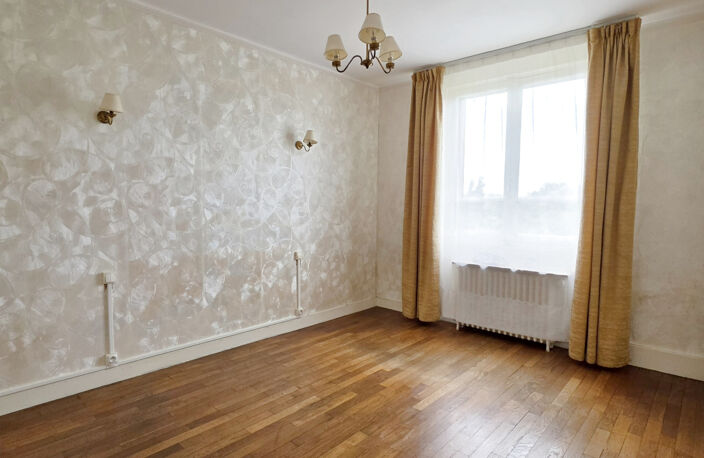 Beauvais   Secteur recherché « Mie au Roy » : Maison à fort — photo 4