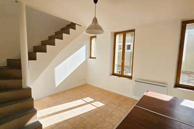 Maison 2 pièces 490 €