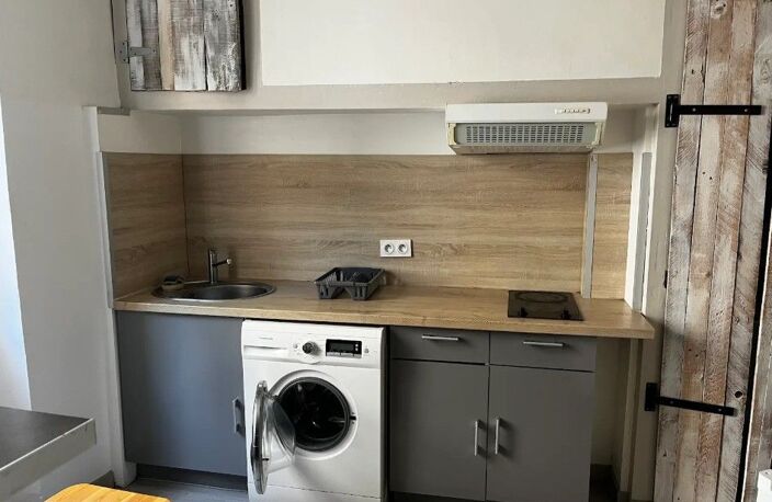 2 Pièces VENTE D UN LOT DE 2 APPARTEMENTS — photo 3