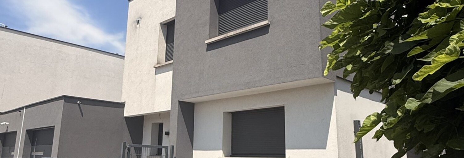 Maison 5 Pièces 100 m² à vendre à Village-Neuf (68128)