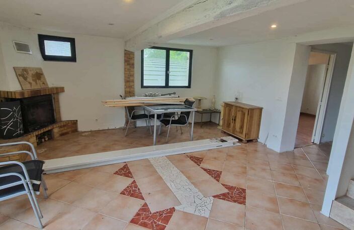 Vente Maison/villa 5 pièces — photo 3