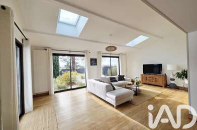 Maison 6 pièces 374000 €