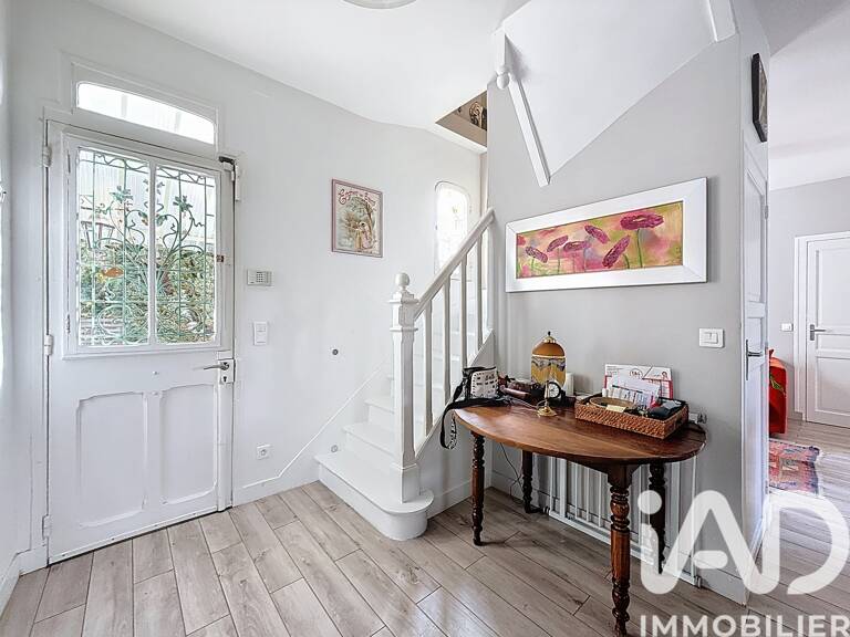 Vente Maison traditionnelle 7 pièces — photo 1