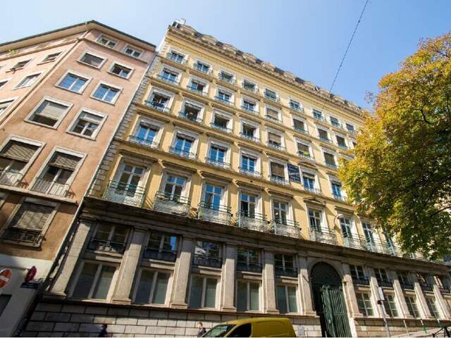 BUREAUX à LOUER — photo du bien