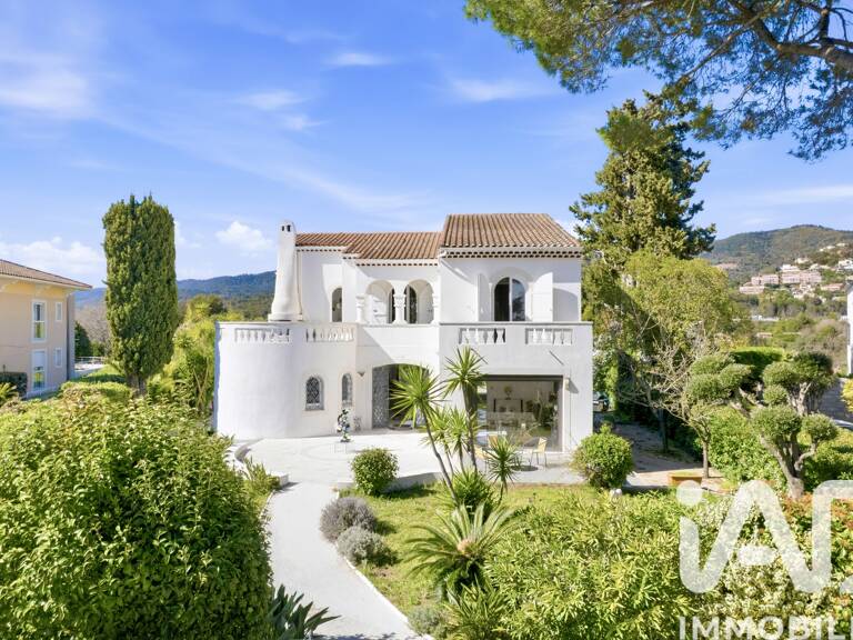 Vente Maison traditionnelle 7 pièces — photo 1