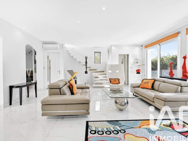 Vente Maison traditionnelle 7 pièces — photo du bien