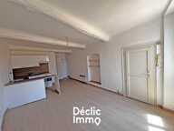 APPARTEMENT DE CHARME AU COEUR DU CENTRE HISTORIQUE DE GRASSE — photo 3