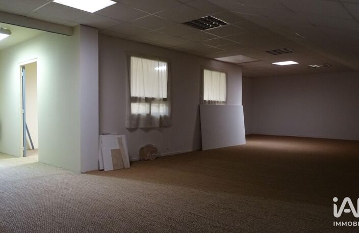 Vente Local d'activités 250 m&sup2; — photo 5