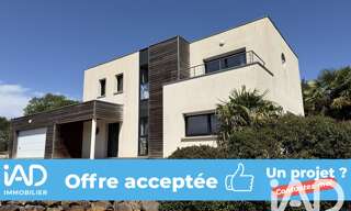 Maison 8 Pièces 215 m² à vendre à Laval (53000)