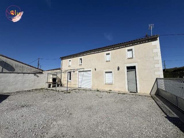 Maison 4 pièces 125 m² à Saint-Laurent-de-Cognac — photo du bien