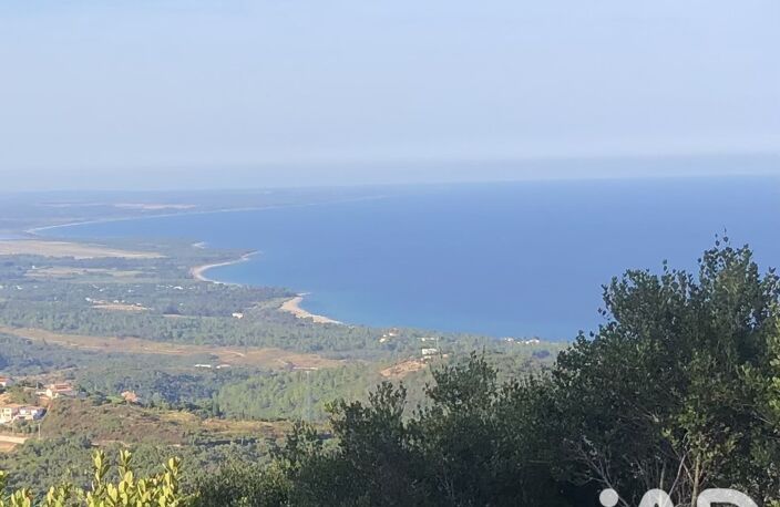 Vente Maison/villa 4 pièces — photo 2