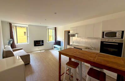 Exclusivité Menton Rue Pietonne 2p en duplex refait à neuf — photo du bien