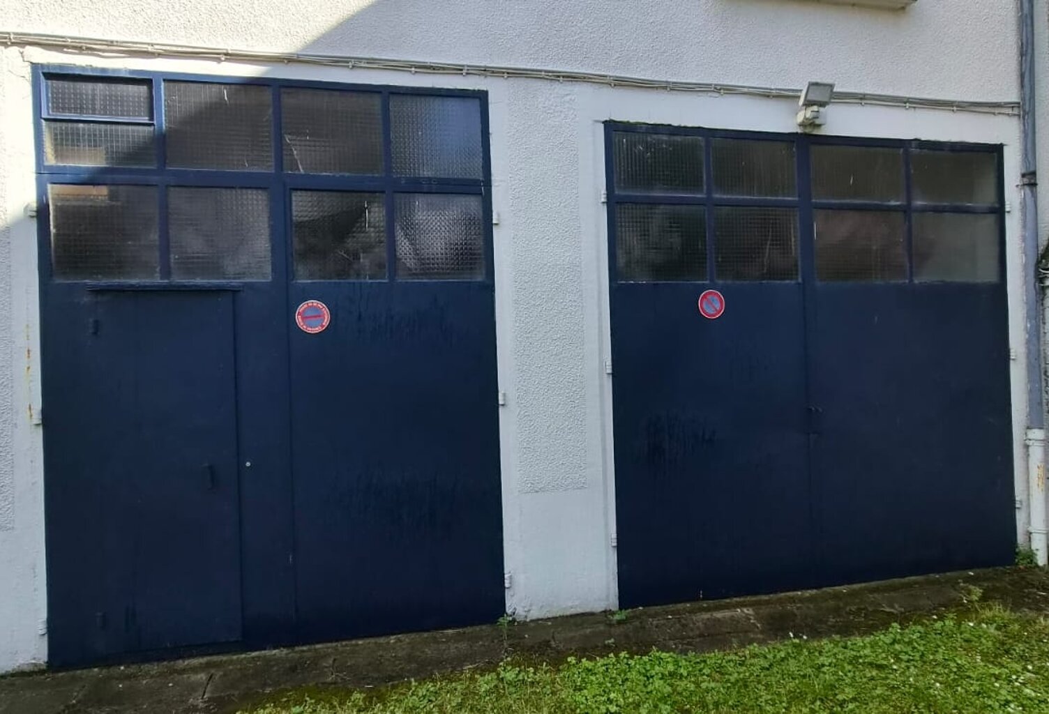 Vente Garage 36 m&sup2; — photo 1