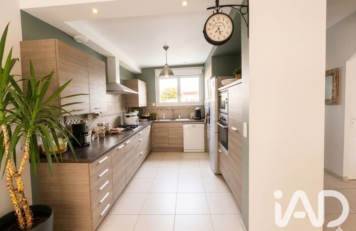 Vente Maison/villa 6 pièces — photo 3