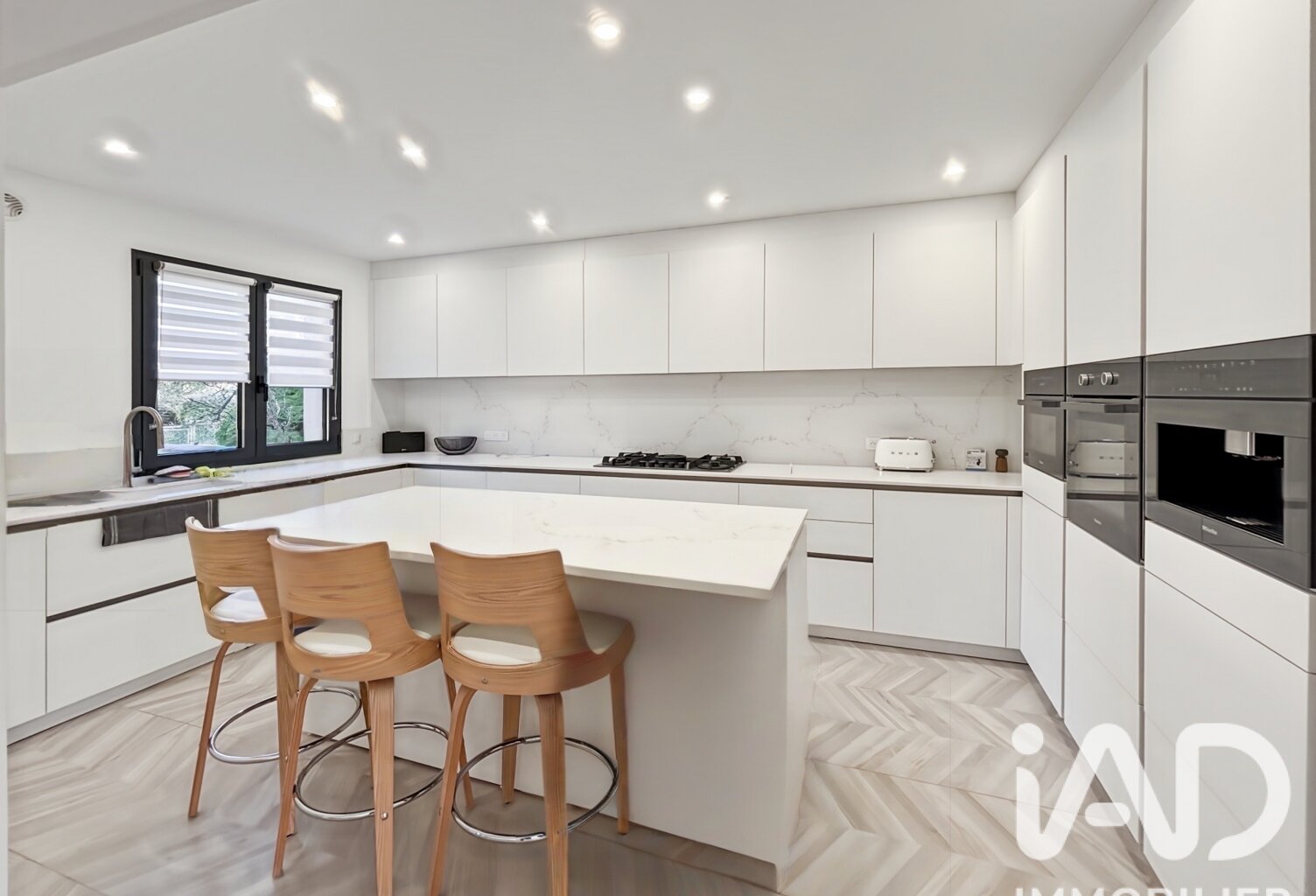 Vente Maison/villa 7 pièces — photo 1