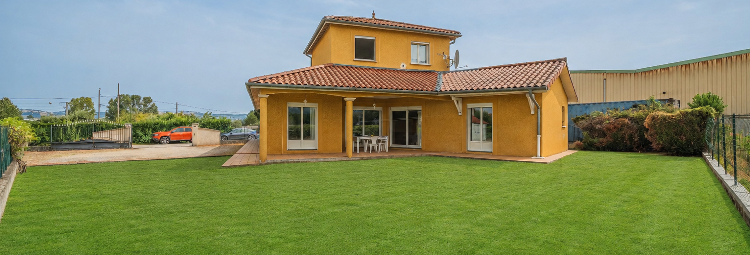 Maison 5 Pièces 131 m² à vendre à Saint-Étienne-de-Saint-Geoirs (38590)