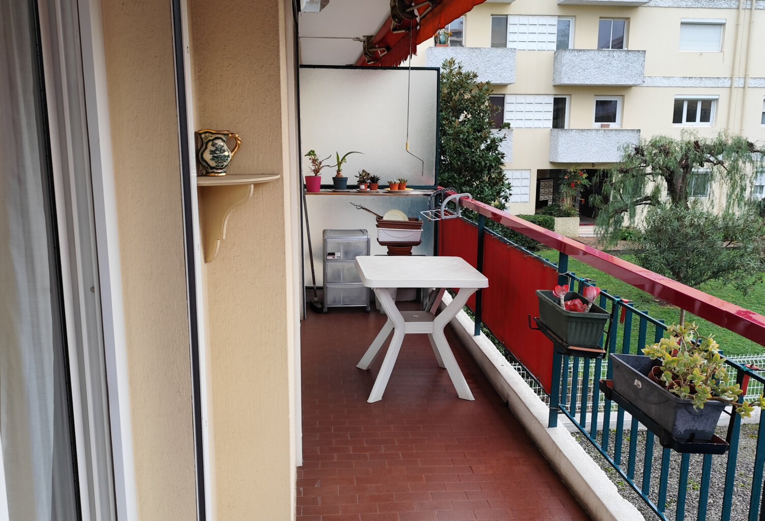 ANTIBES Purgatoire : 3 pièces d'Angle 59m2 Terrasse Garage Cave — photo 1