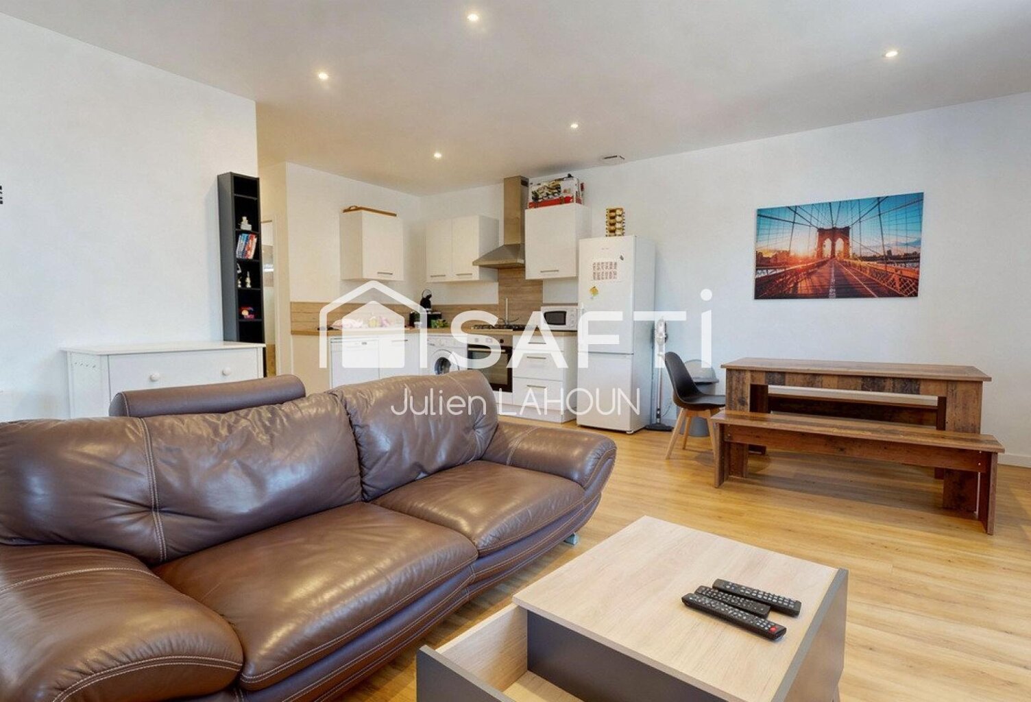 Appartement T4 rénové  Vendu meublé  Investissement locatif — photo 1