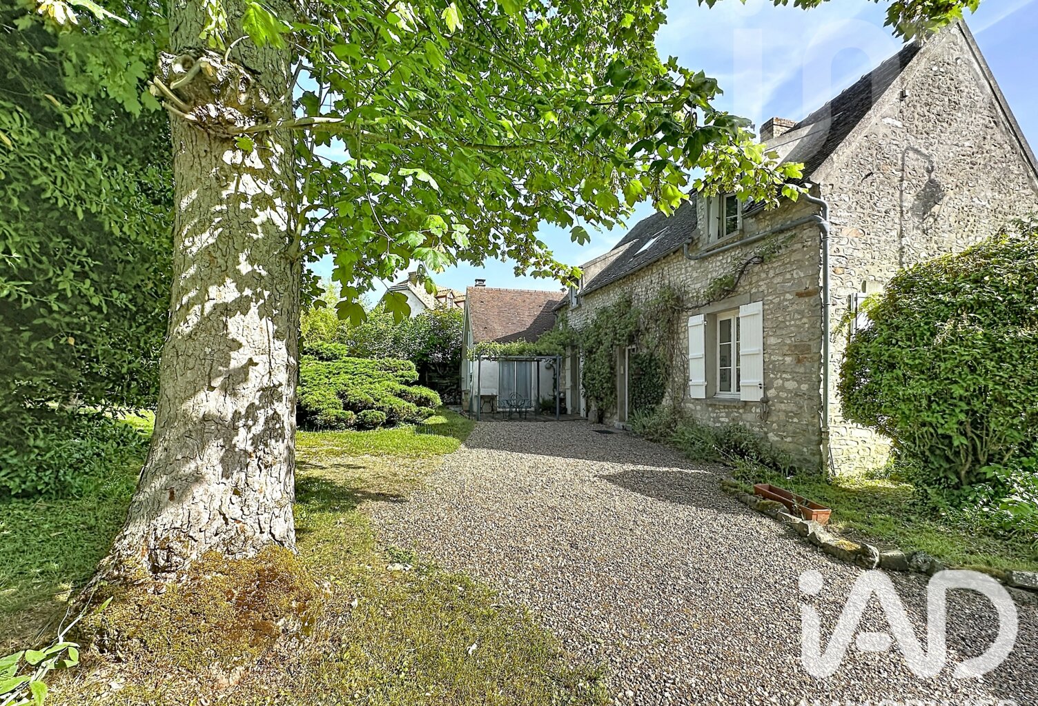 Vente Maison/villa 9 pièces — photo 1