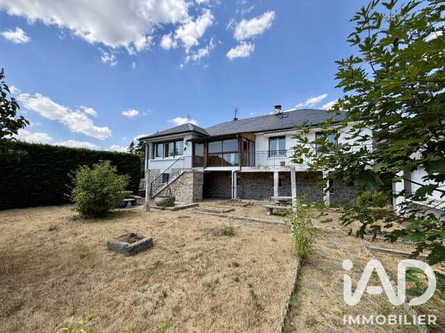 Vente Maison/villa 9 pièces — photo du bien