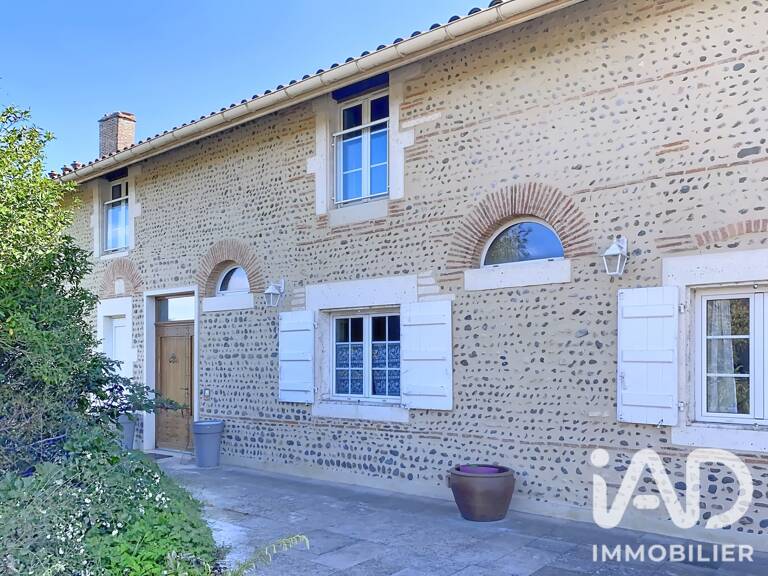Vente Maison/villa 7 pièces — photo 1