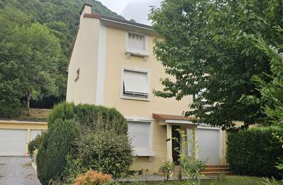 Vente Maison/villa 8 pièces — photo du bien