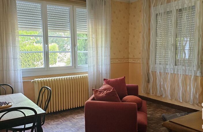 Vente Maison/villa 8 pièces — photo 3