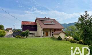Maison 10 Pièces 222 m² à vendre à Belleydoux (01130)