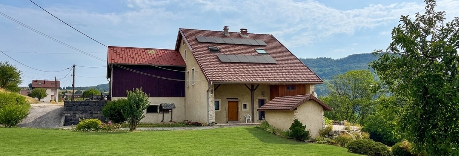 Maison 10 Pièces 222 m² à vendre à Belleydoux (01130)