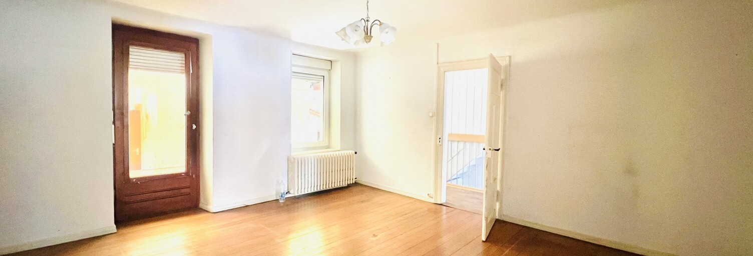 Immeuble  250 m² à vendre à Hundling (57990)