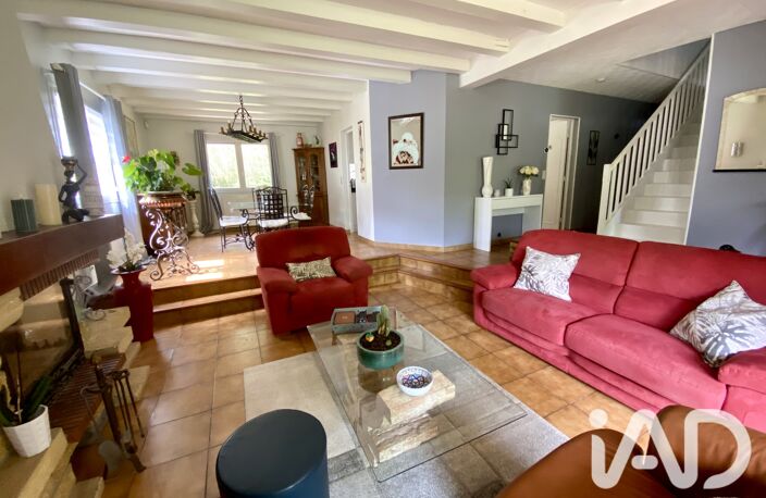 Vente Maison traditionnelle 9 pièces — photo 3