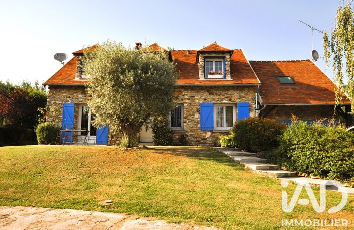 Vente Maison/villa 7 pièces — photo 2