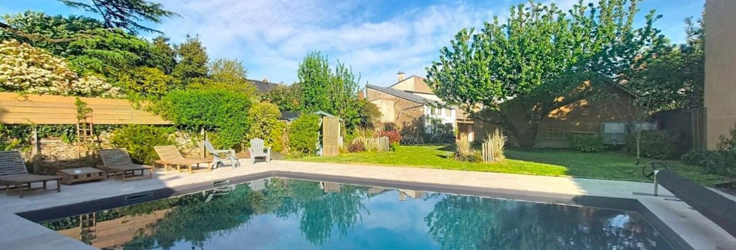 Maison 7 Pièces 250 m² à vendre à Sainte-Pazanne (44680)