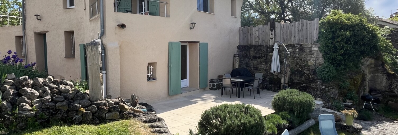 Maison 4 Pièces 140 m² à vendre à Pierrerue (04300)